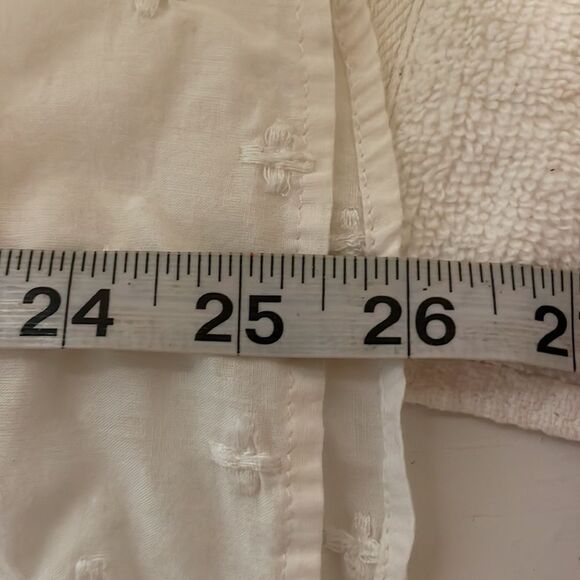 Small Loft white button down long sleeve 100% cotton floral embroidered blouse - Picture 16 of 16